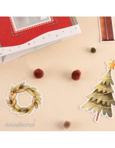 Casita navideña de cartón